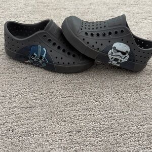 Native Kids Black Star Wars Slip-On Sneakers